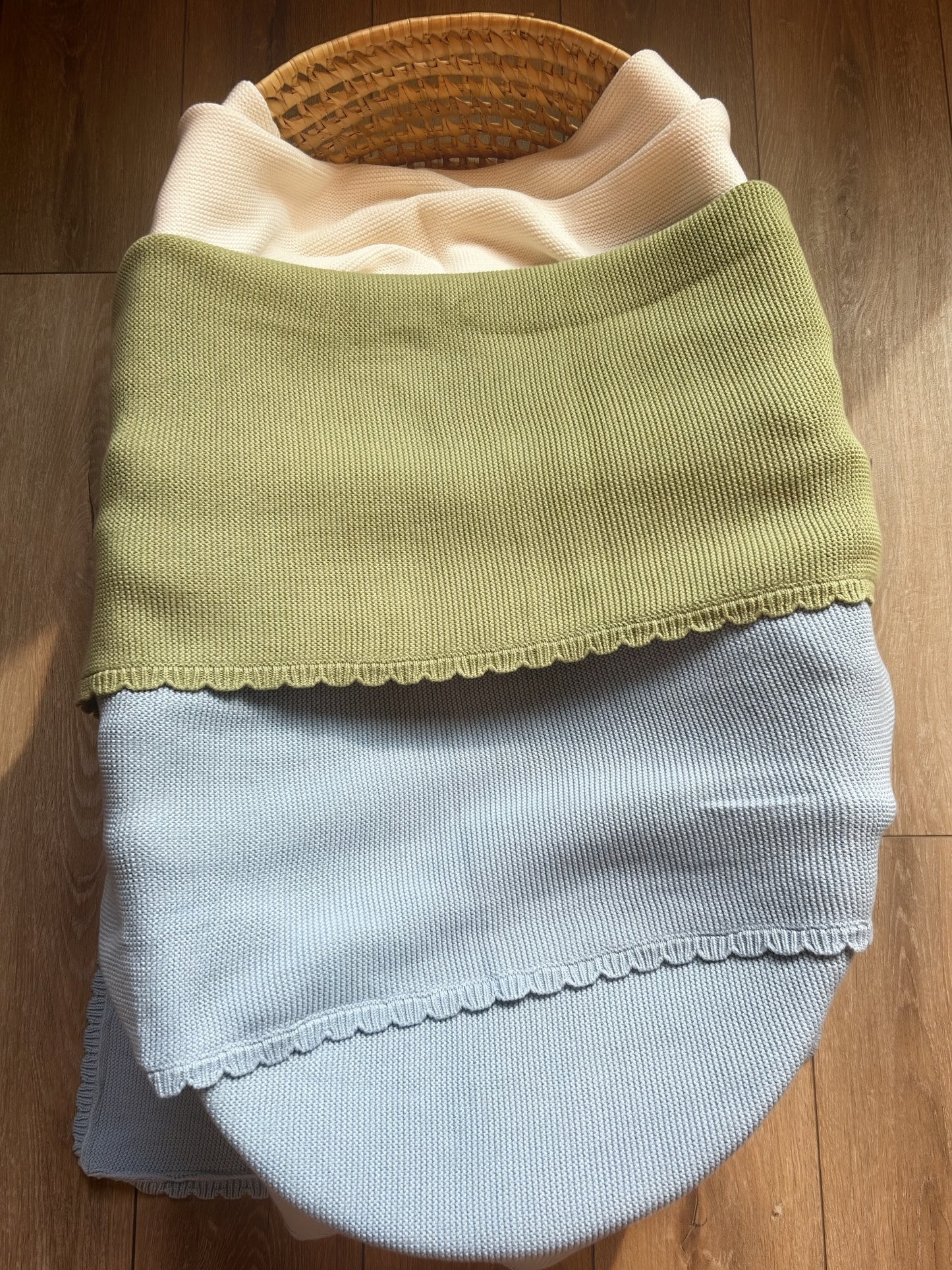 Scallop Knit Blanket ♡ Mist